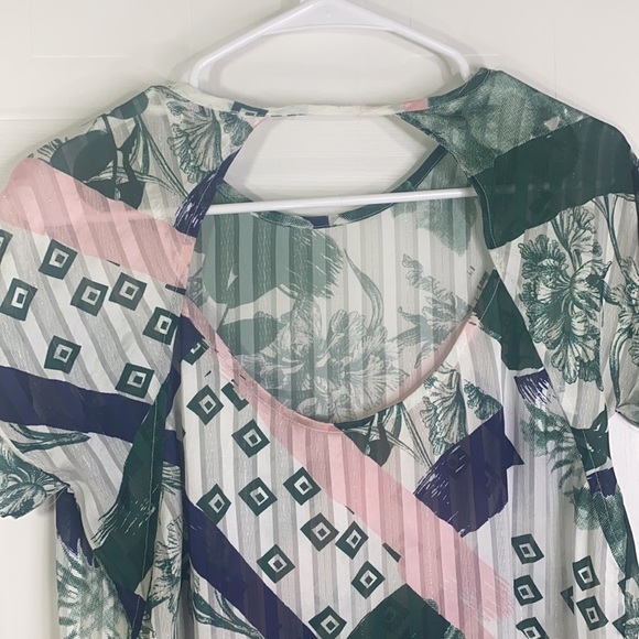 KIIND Of - Colorful Short Sleeve Blouse Size XS - Picture 7 of 7